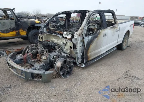 2015 Ford F-150 Xlt z USA, uszkodzony, nr VIN 1FTFW1EG2FKF02185